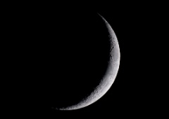 20090329 Crescent Moon